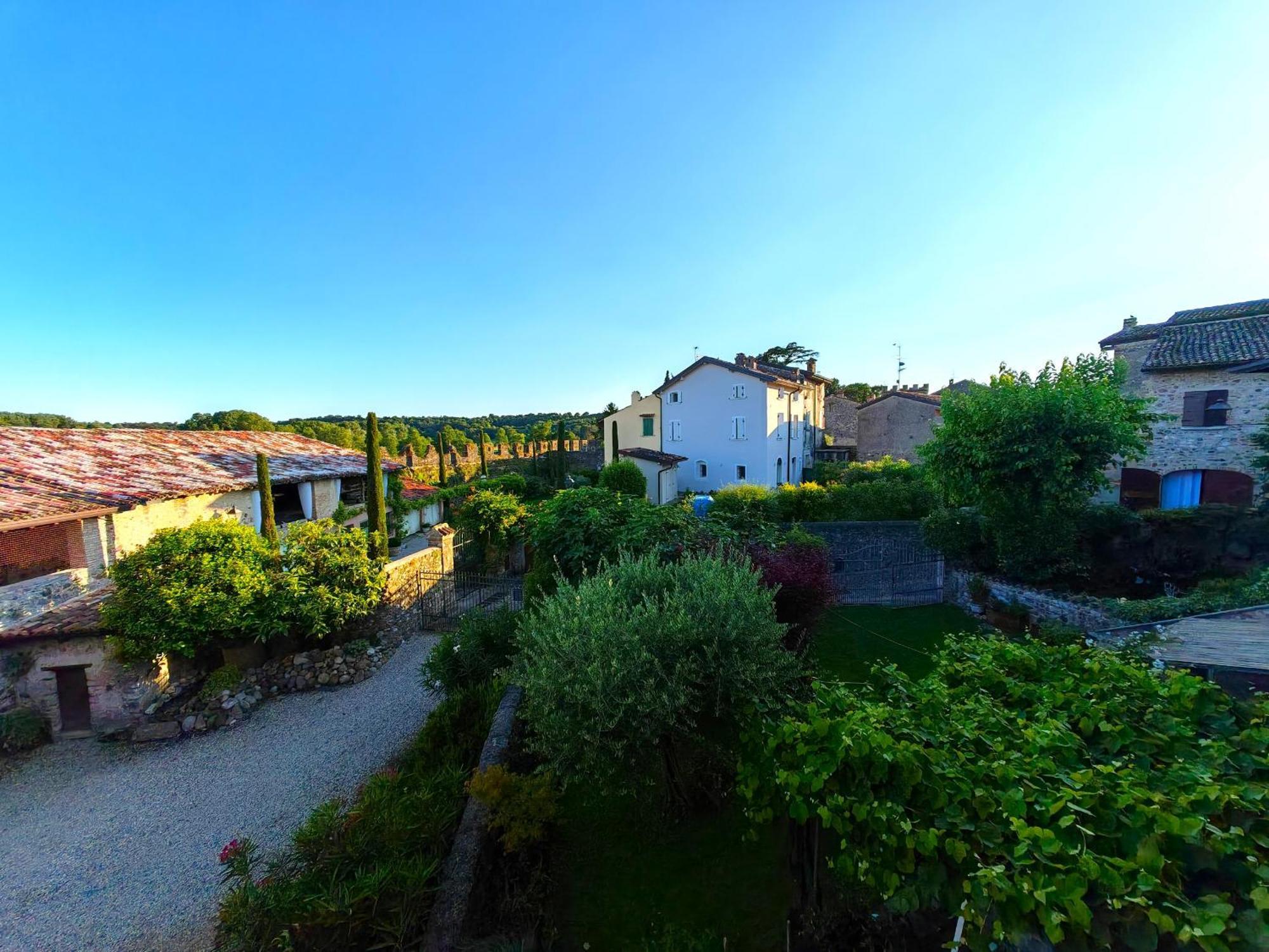 La Dimora Nel Castello Apartment Castellaro  Exterior photo